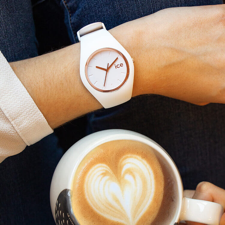 Ice-Watch アイスウォッチ の腕時計