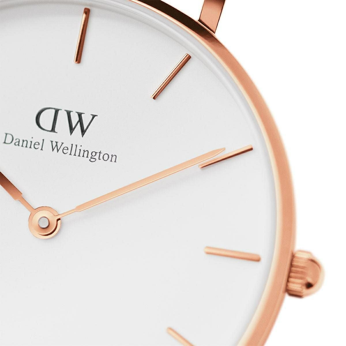 ダニエルウエリントン　ローズゴールド　白文字盤　32mm Amazon.co.jp: ダニエルウェリントン Daniel Wellington 腕時計 Iconic