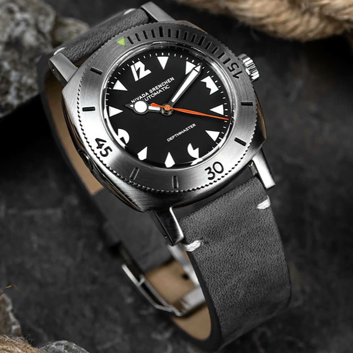 【希少・限定品】ニバダ・グレンヒェン × デプスマスター パックマン Nivada Grenchen / ニバダ グレンヒェン デプスマスター パックマン