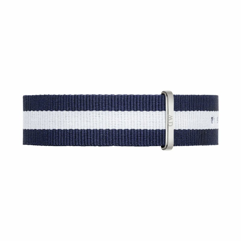 Daniel Wellington / ダニエルウェリントン クラシック 40mm用 付替バンド ナトーリストバンド グラスゴー/シルバー 20mmの公式ECサイト掲載画像