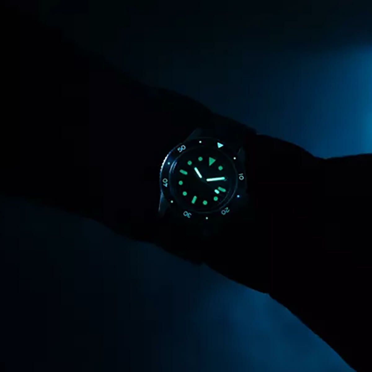 BALTIC バルチック アクアスカーフ チタニウム41 ブラック 美品中古 BALTIC バルチック アクアスカーフ チタニウム41 ブラック 美品中古