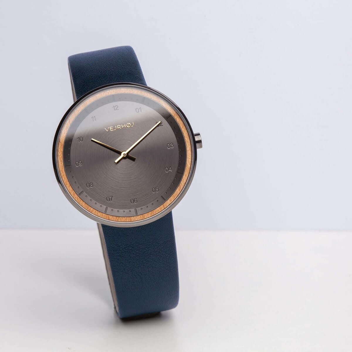 VEJRHOJ / ヴェアホイ BLACK GOLD メンズ腕時計 | H°M'S