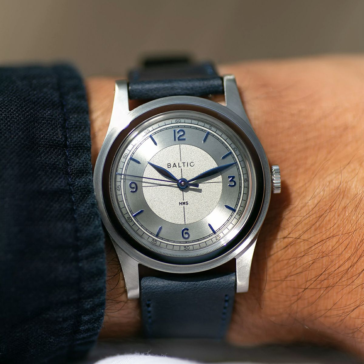 BALTIC / バルチック HMS 003 シルバーブルー スケルトンバック