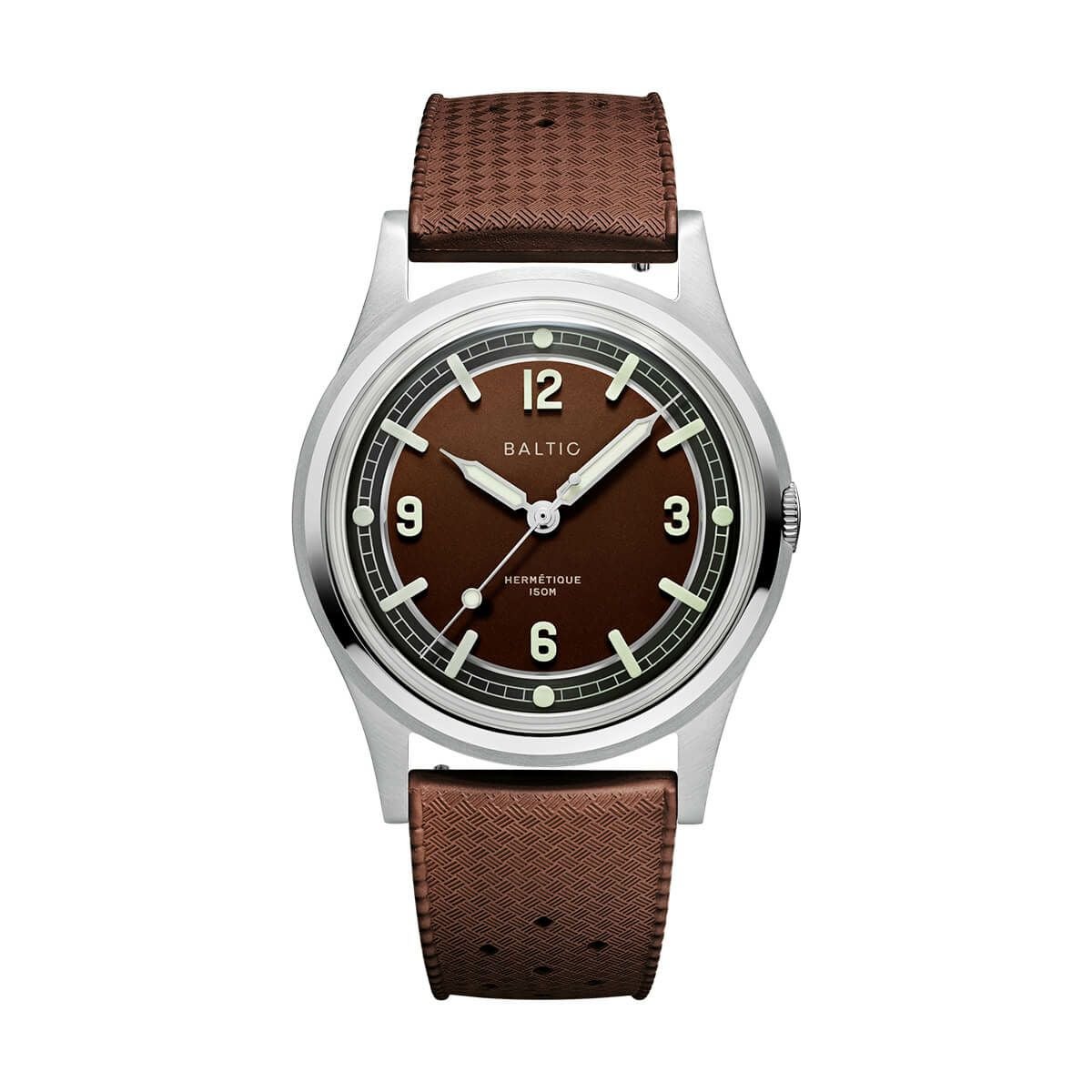【受注販売】BALTIC WATCHES / バルチック エルメティック ツアラー ブラウン ダイヤルトロピックラバーベルトの公式ECサイト掲載画像