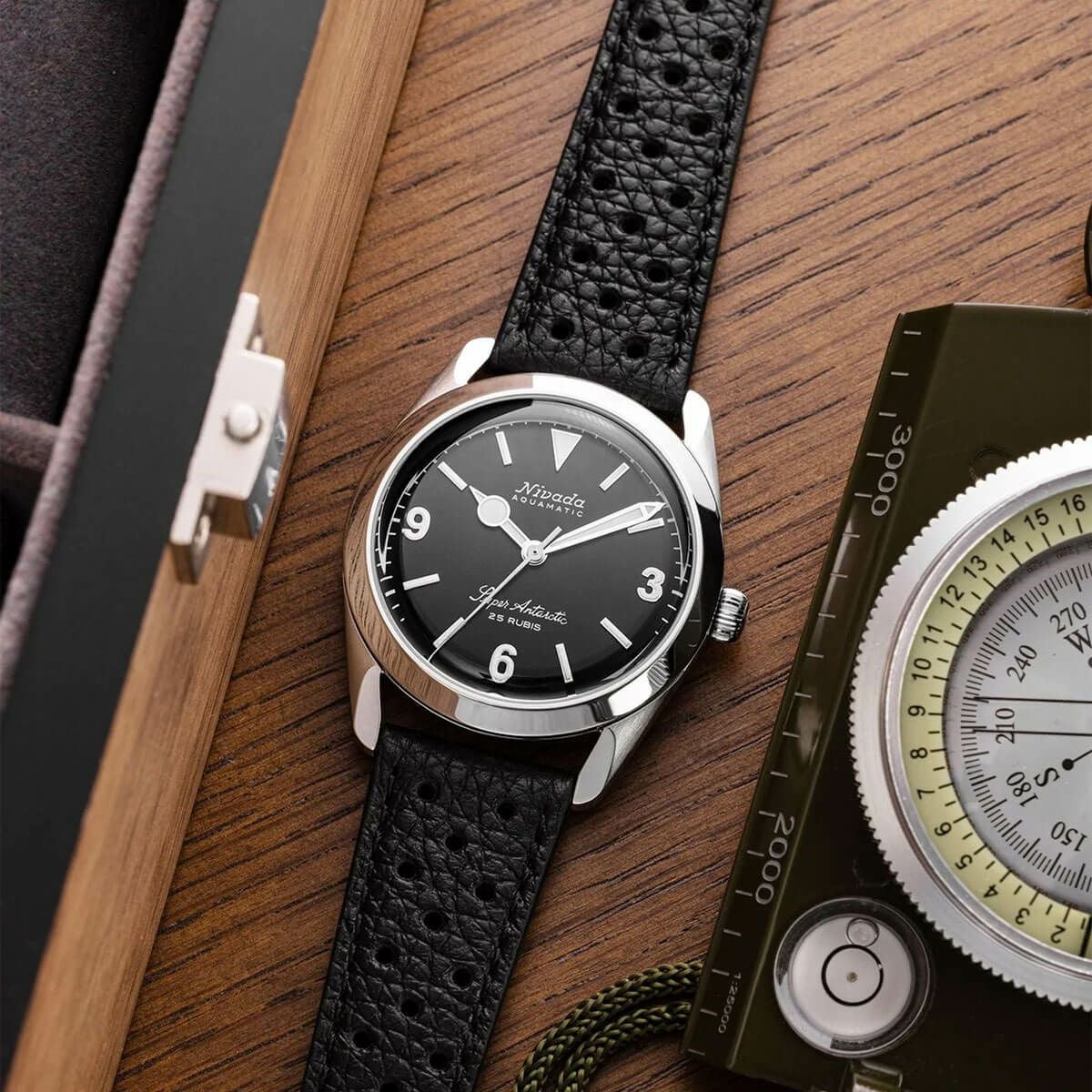 Nivada Grenchen / ニバダ グレンヒェン スーパーアンタークティック