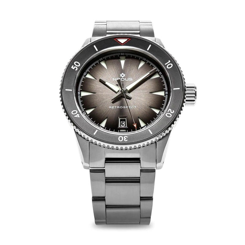 NODUS Watches / ノダス ウォッチ RETROSPECT III - SLATE GRAYの公式ECサイト掲載画像