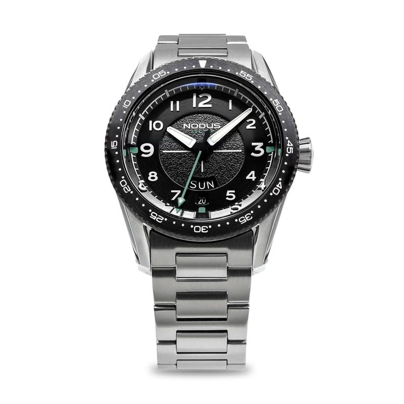 NODUS Watches / ノダス ウォッチ SECTOR PILOT - BLACKBIRD BLACK DLC BEZELの公式ECサイト掲載画像