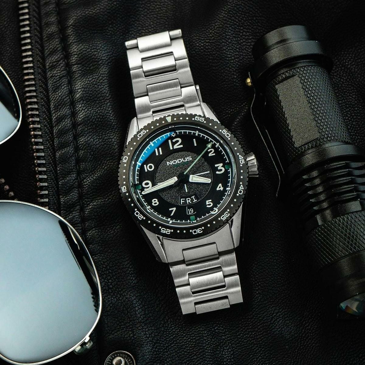 NODUS Watches / ノダスウォッチ SECTOR PILOT BLACKBIRD BLACK DLC