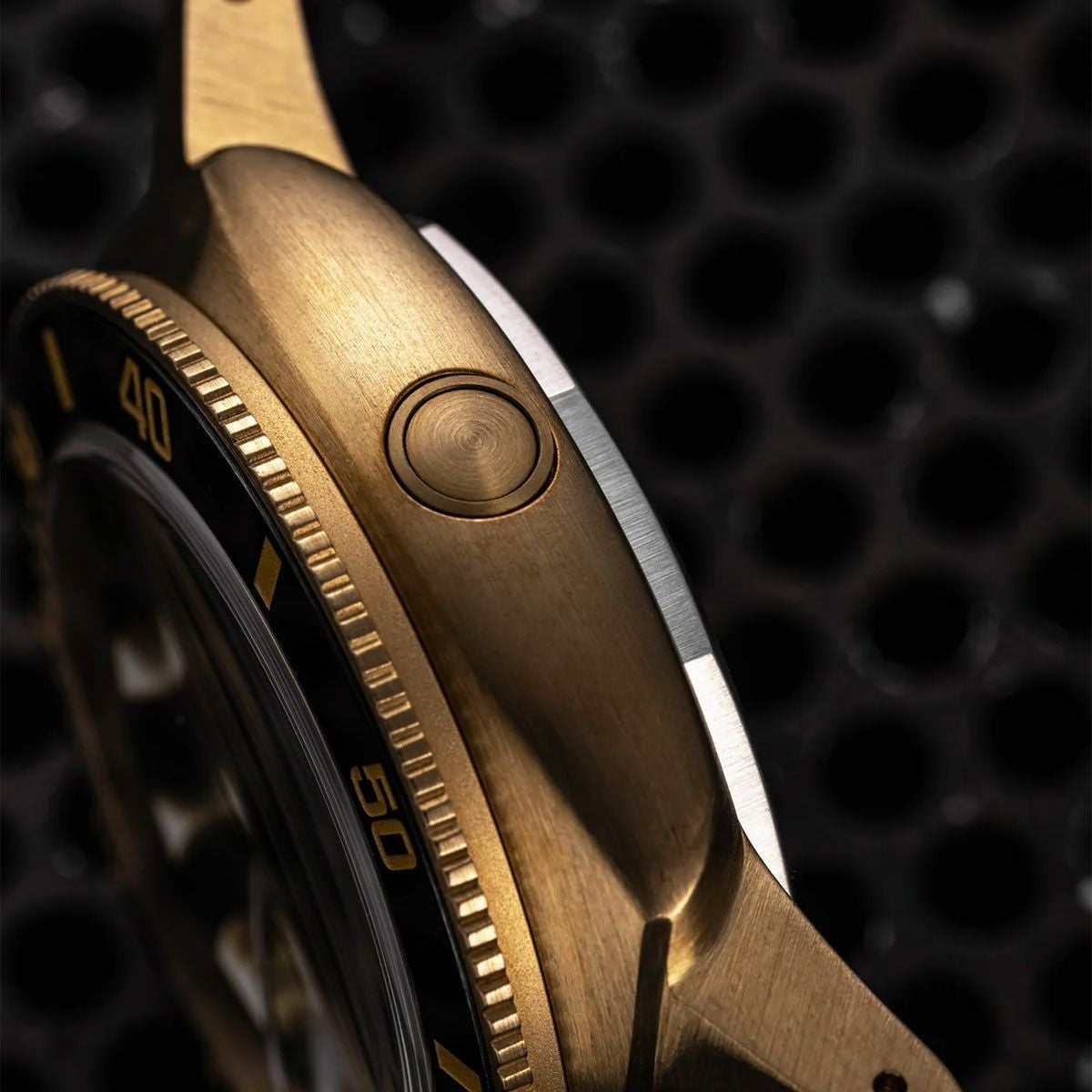 Nivada Grenchen / ニバダ グレンヒェン デプスマスター ブロンズ
