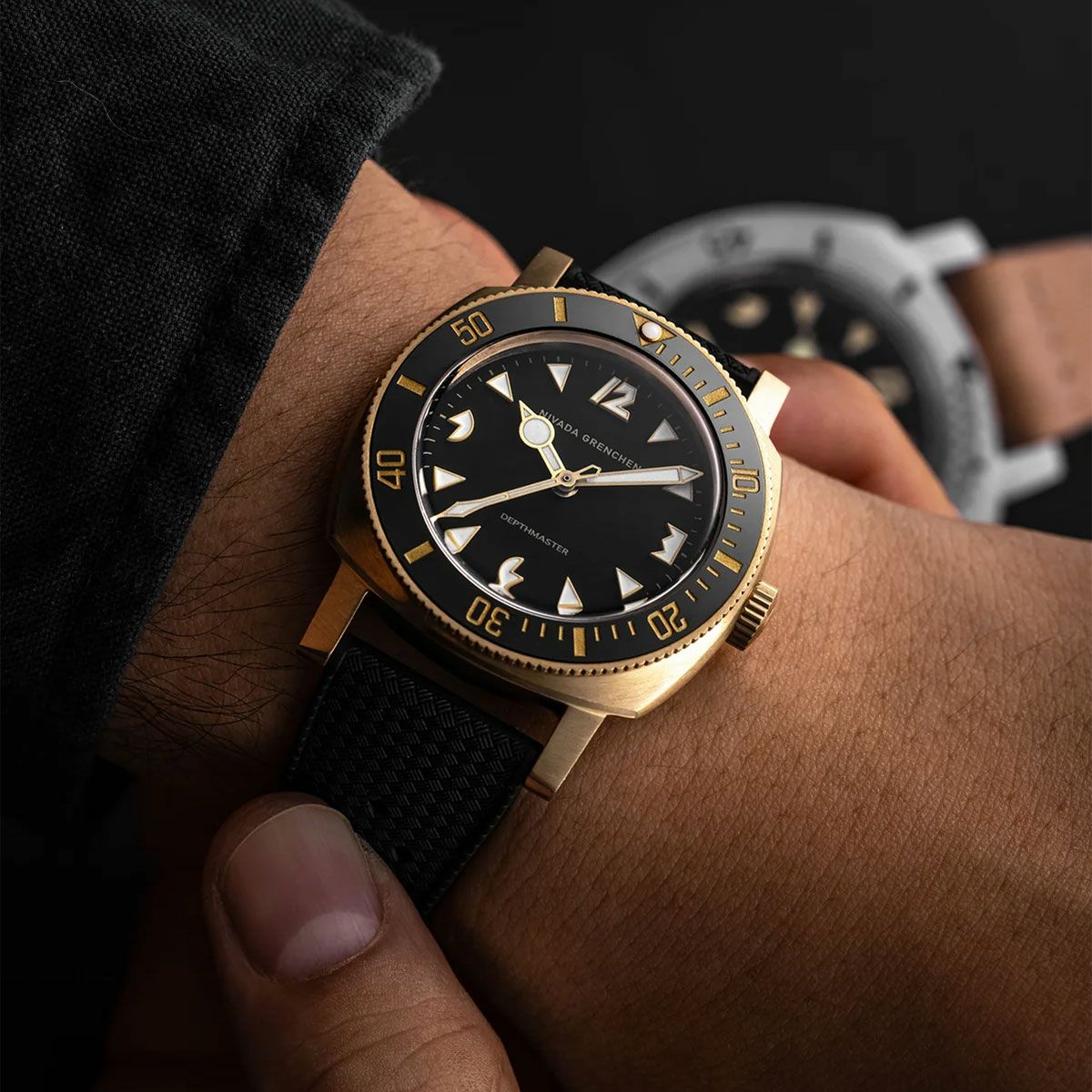 Nivada Grenchen / ニバダ グレンヒェン デプスマスター ブロンズ