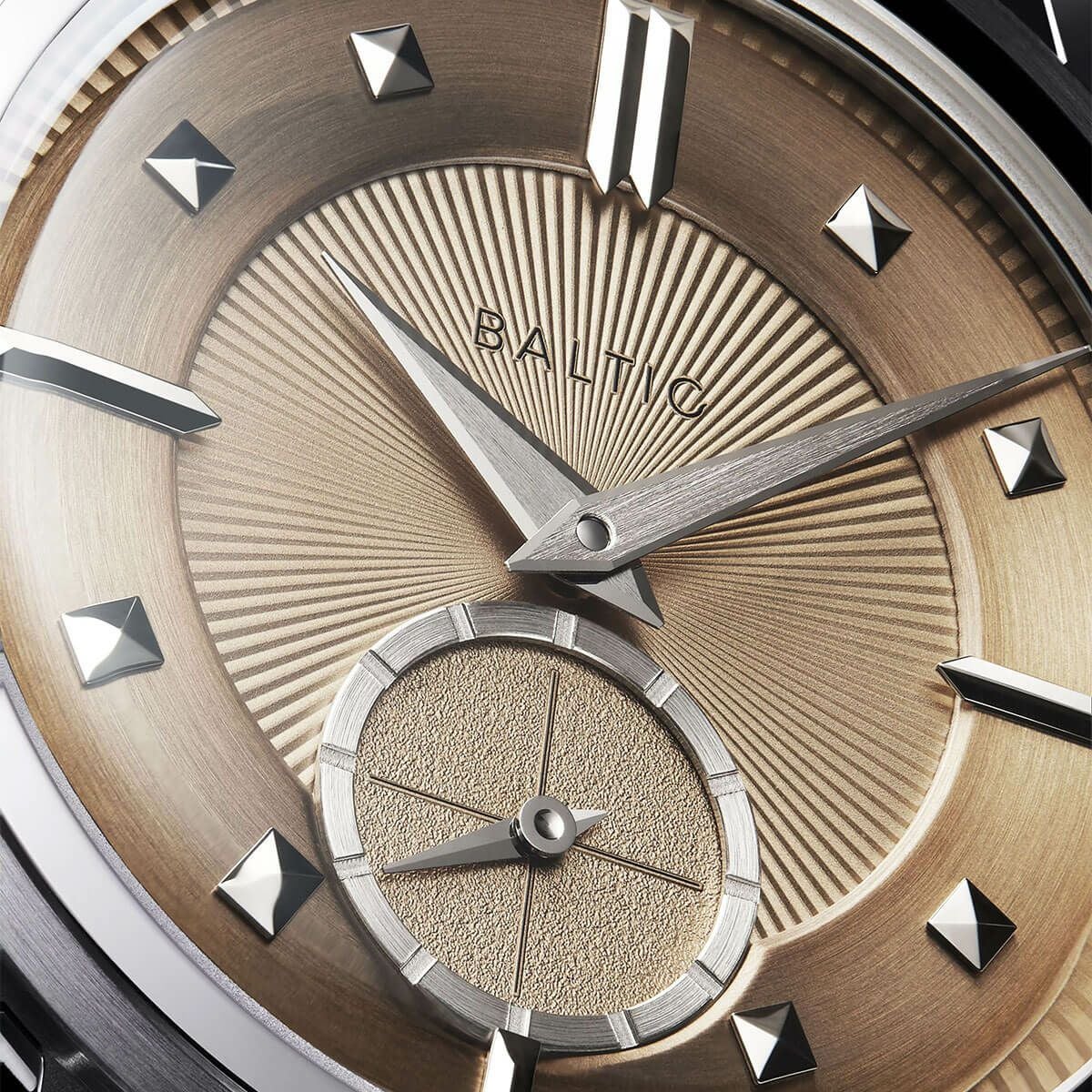 BALTIC / バルチック プリズミック サーモン ステンレススチール