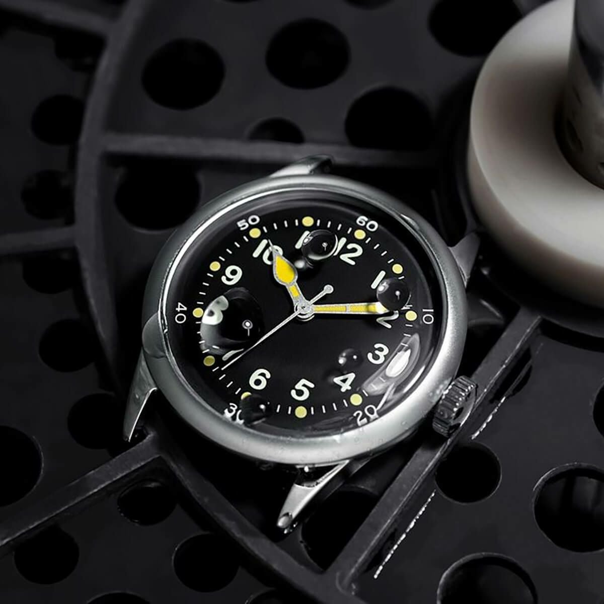 Praesidus / プレジダス A-11 SERVICE WATCH BLACK 38MM Green Canvas