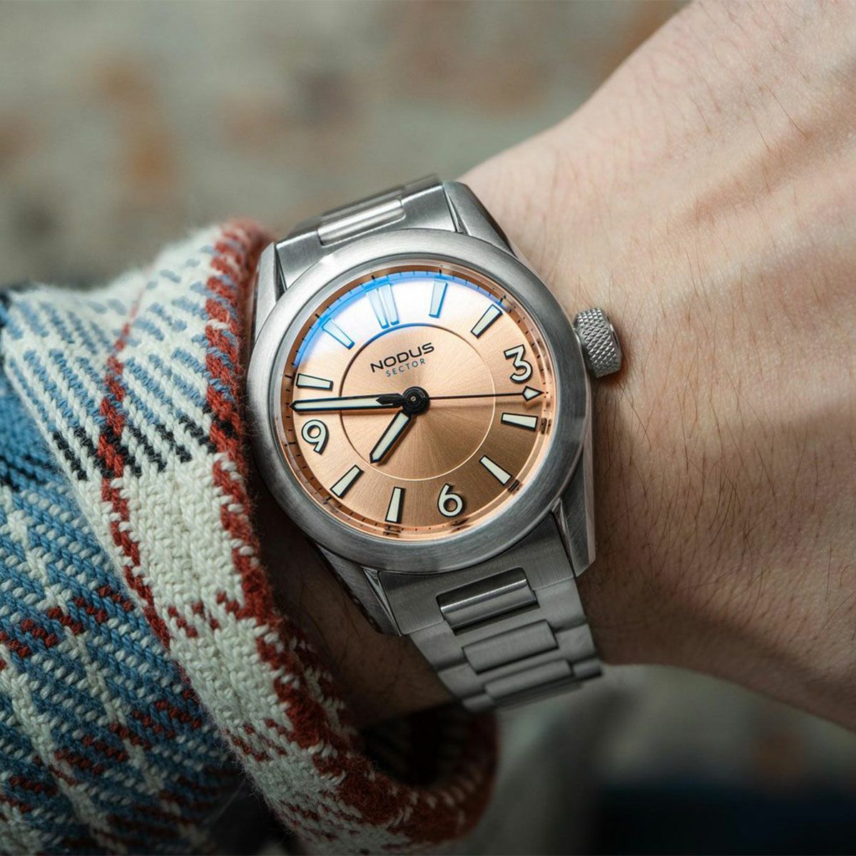 NODUS Watches / ノダスウォッチ Sector sports Midnight salmon