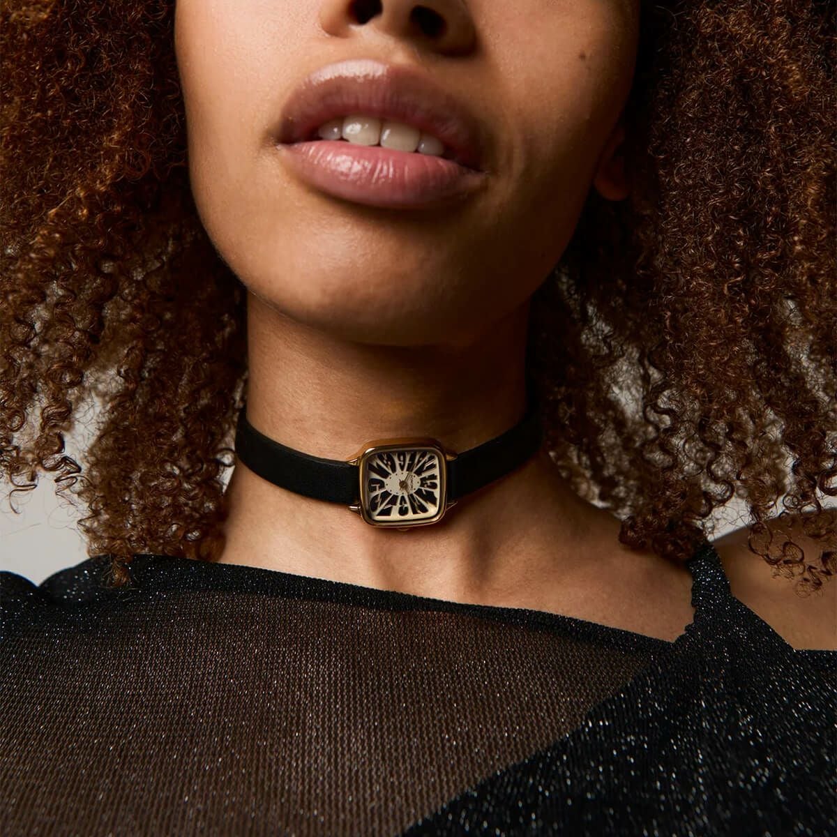 KOMONO / コモノ ケイト フラワー ダブルゴールド レディース腕時計