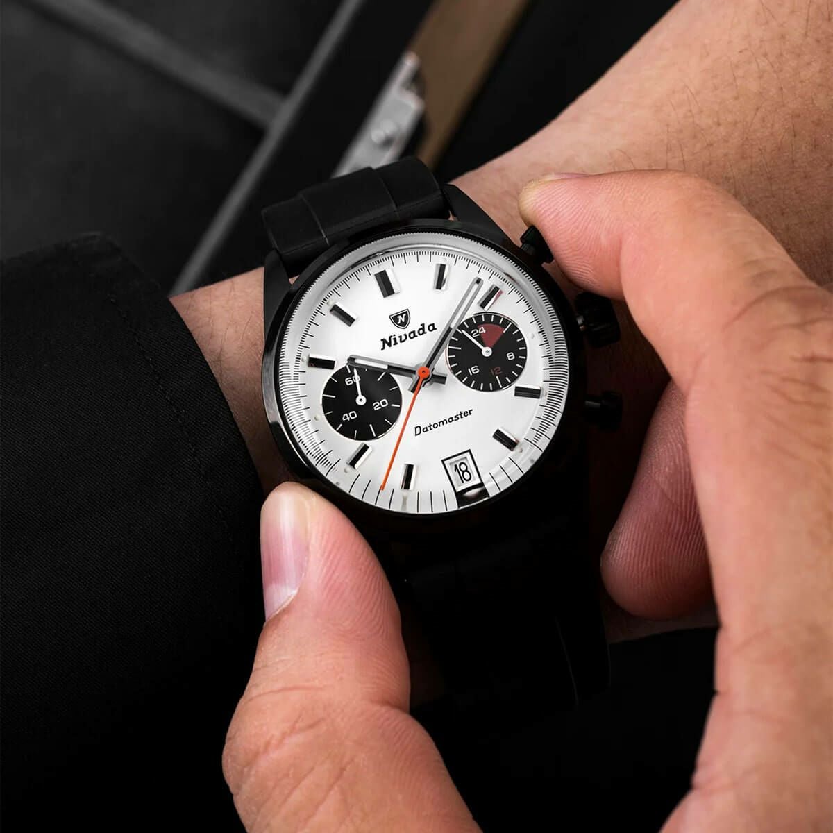 Nivada Grenchen / ニバダ グレンヒェン デプスマスター ブラック