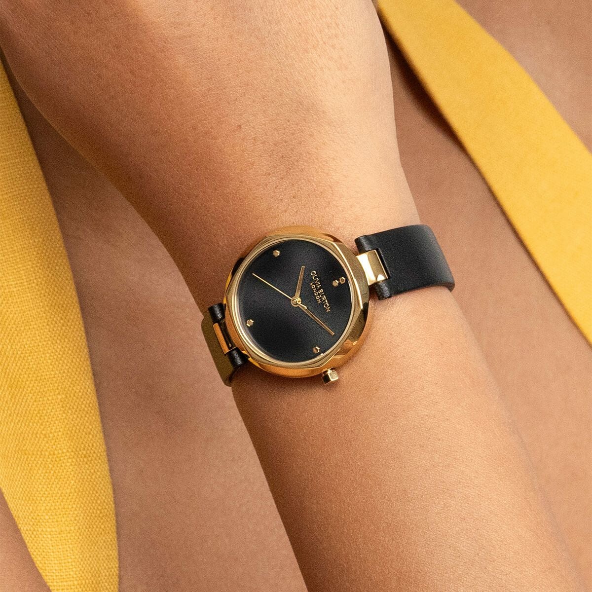 OLIVIA BURTON / オリビア・バートン クラシック 32mm ディメンション