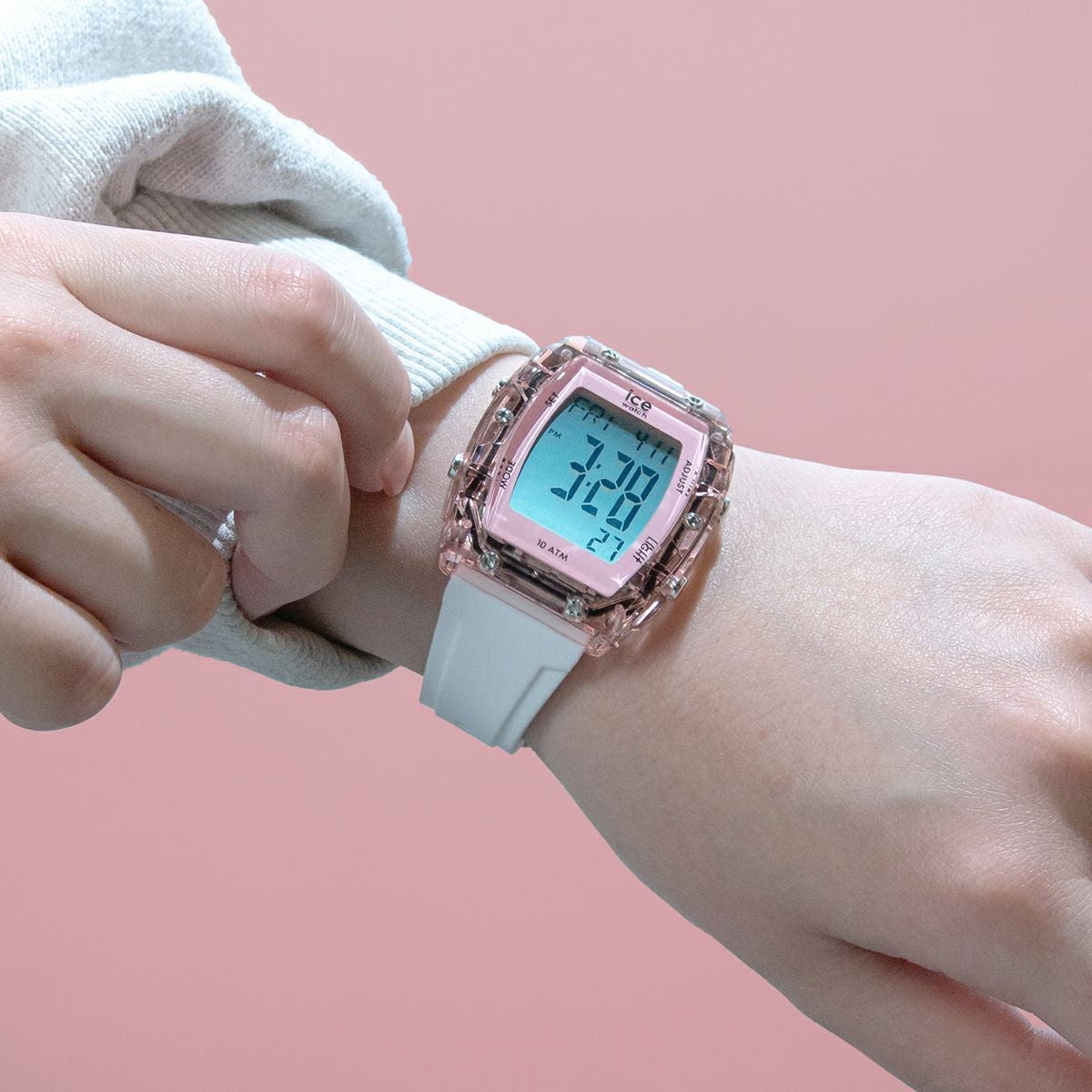 ICE-WATCH / アイスウォッチ ICE digit boliday ホワイト クリアピンク
