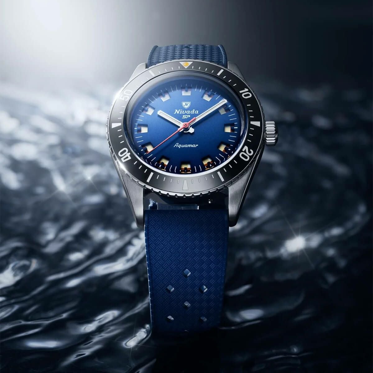 Nivada Grenchen / ニバダ グレンヒェン アンタークティック アクア