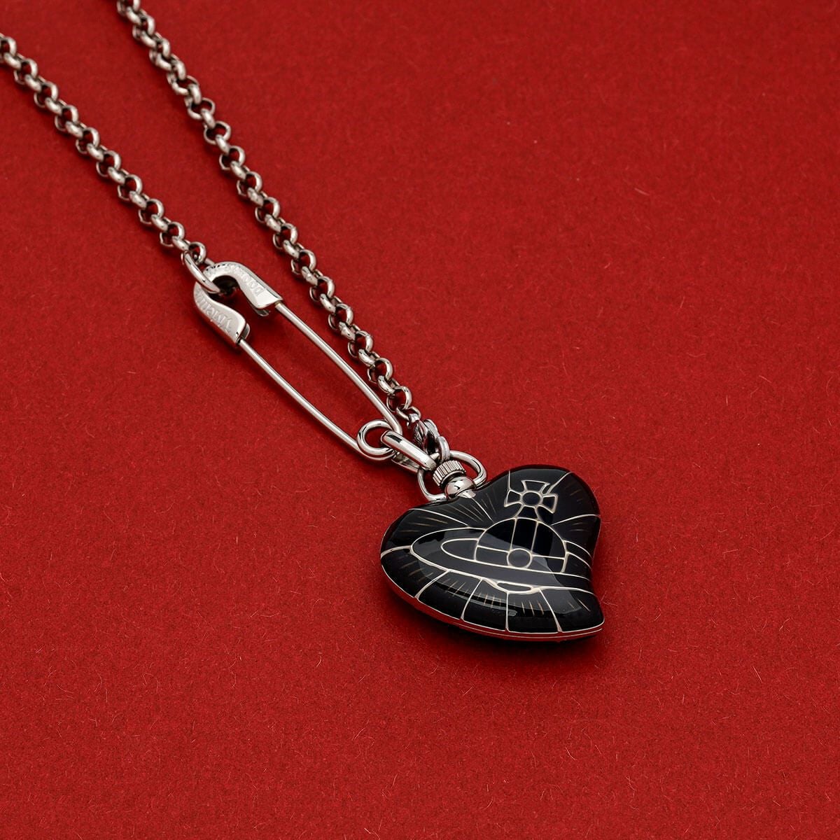 Vivienne Westwood / ヴィヴィアンウエストウッド ハートペンダント