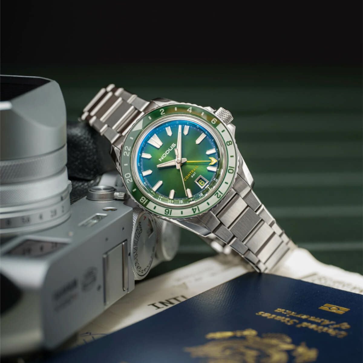 nov1012様 NODUS Watches / ノダスウォッチ CONTRAIL GMT EVERGREEN メンズ腕時計