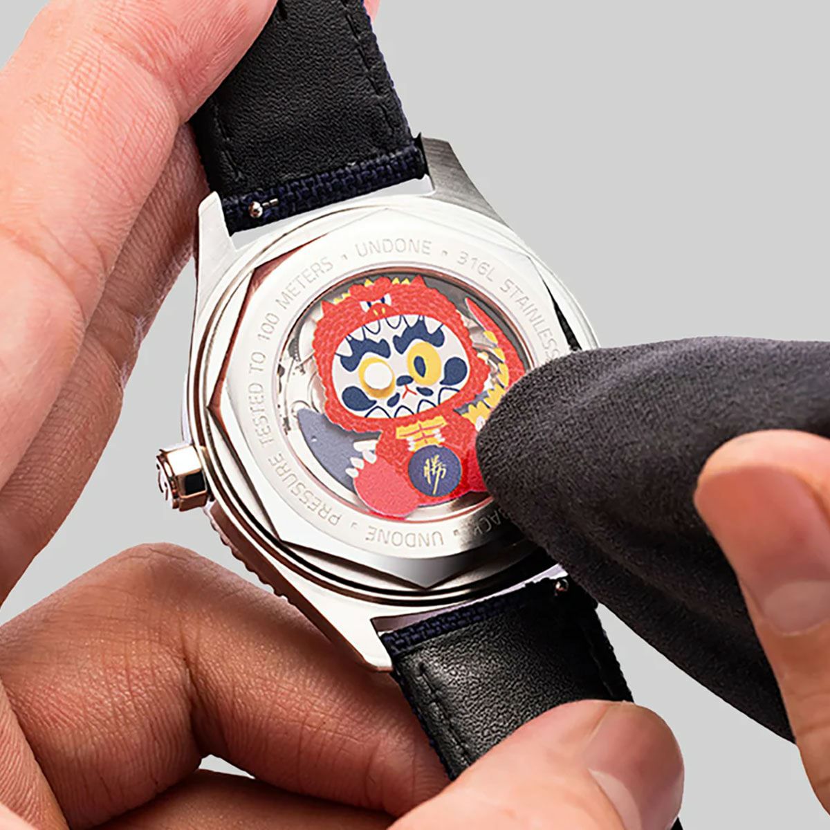 UNDONE / アンダーン DARUMA Michael Chuah Daruma Nekozilla メンズ