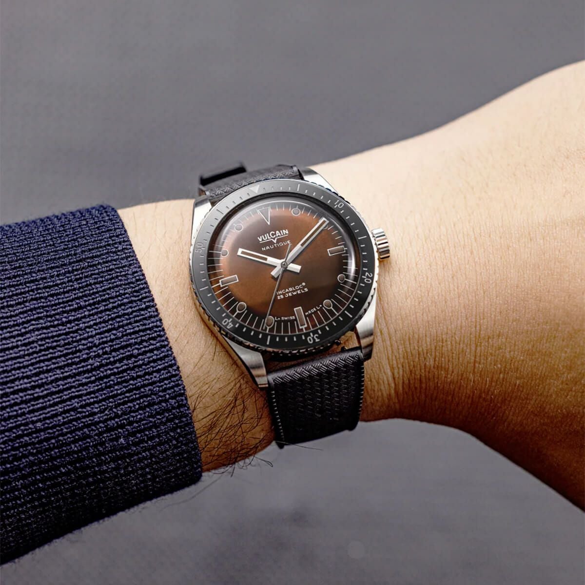 VULCAIN / ヴァルカン スキンダイバー ノーティック スチールケース