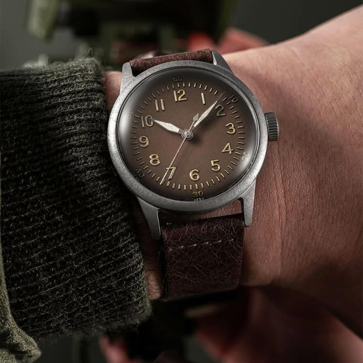 Praesidus / プレジダス Neptune 44 Patina 38mm Leather メンズ腕時計