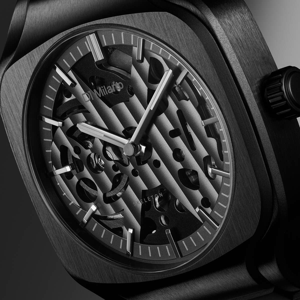 D1 MILANO / ディーワンミラノ スクエアスケルトン Soot Depth