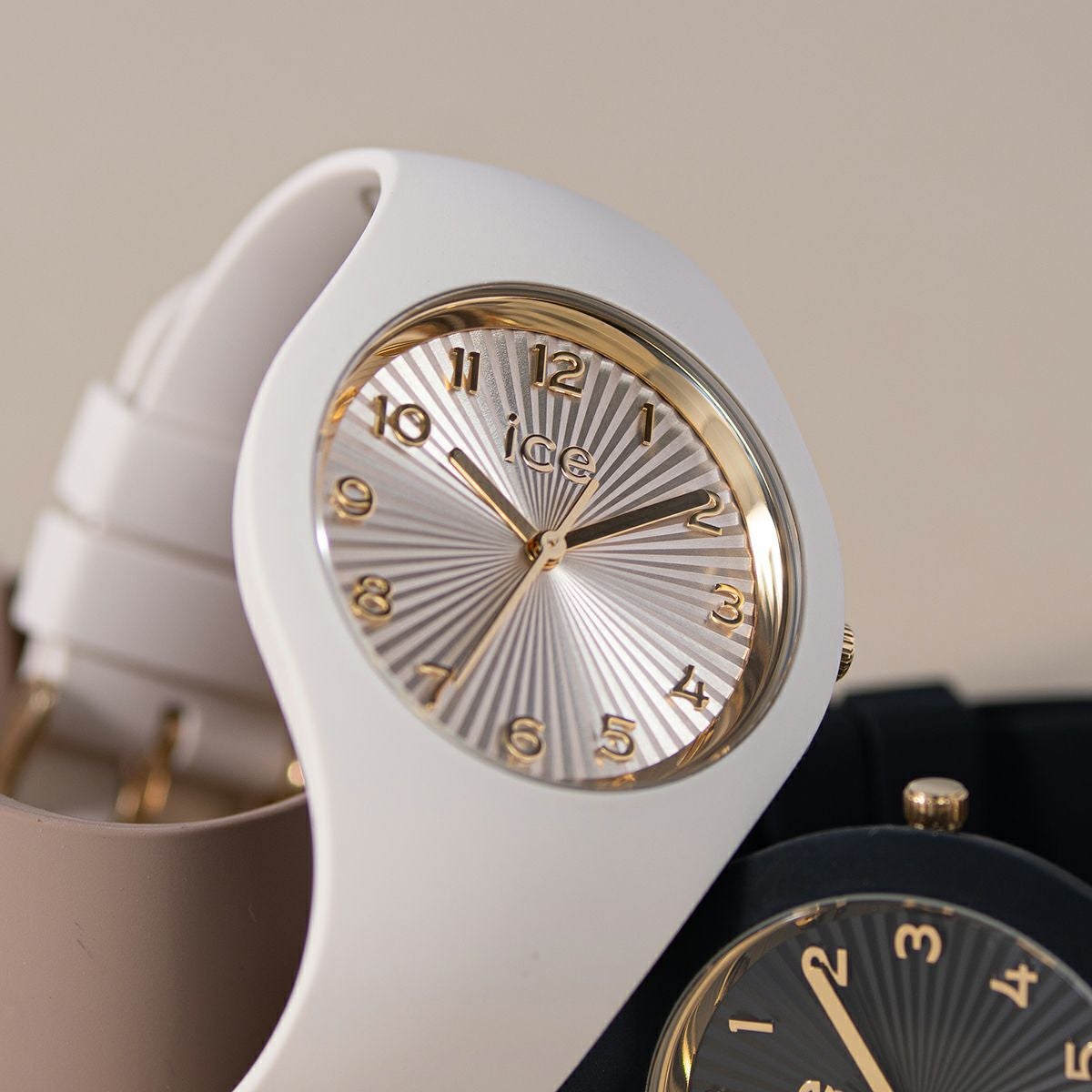 ICE-WATCH / アイスウォッチ ICE champagne アーモンドスキン S37 3H