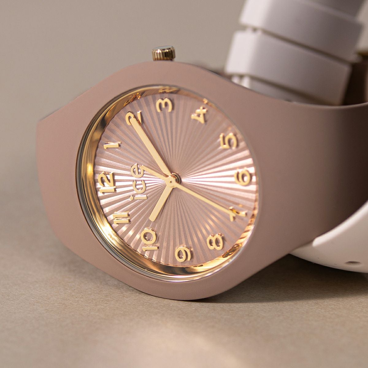 ICE-WATCH / アイスウォッチ ICE champagne モカ S37 3H レディース