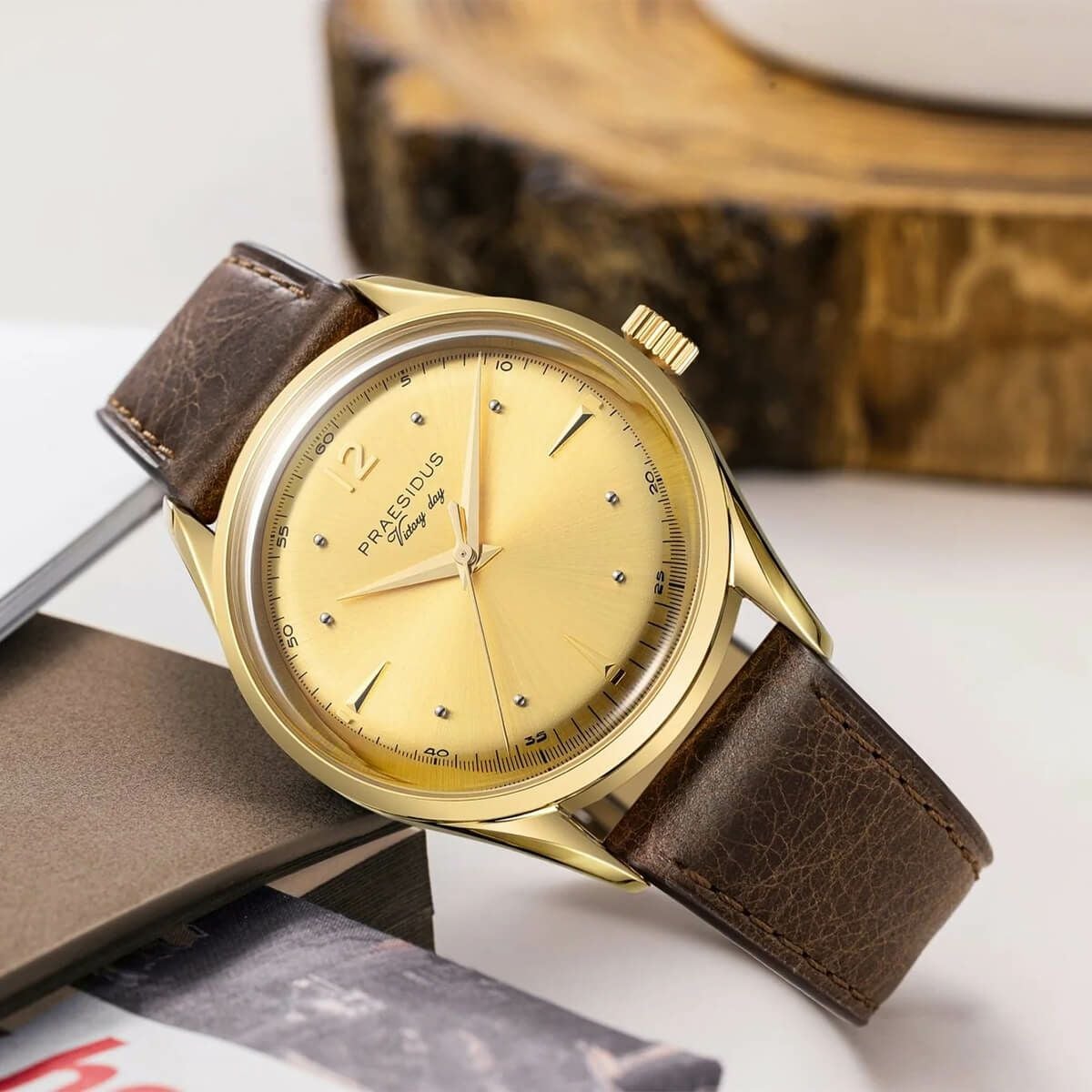 Praesidus / プレジダス Victory Day Gold Dark Brown Leather メンズ