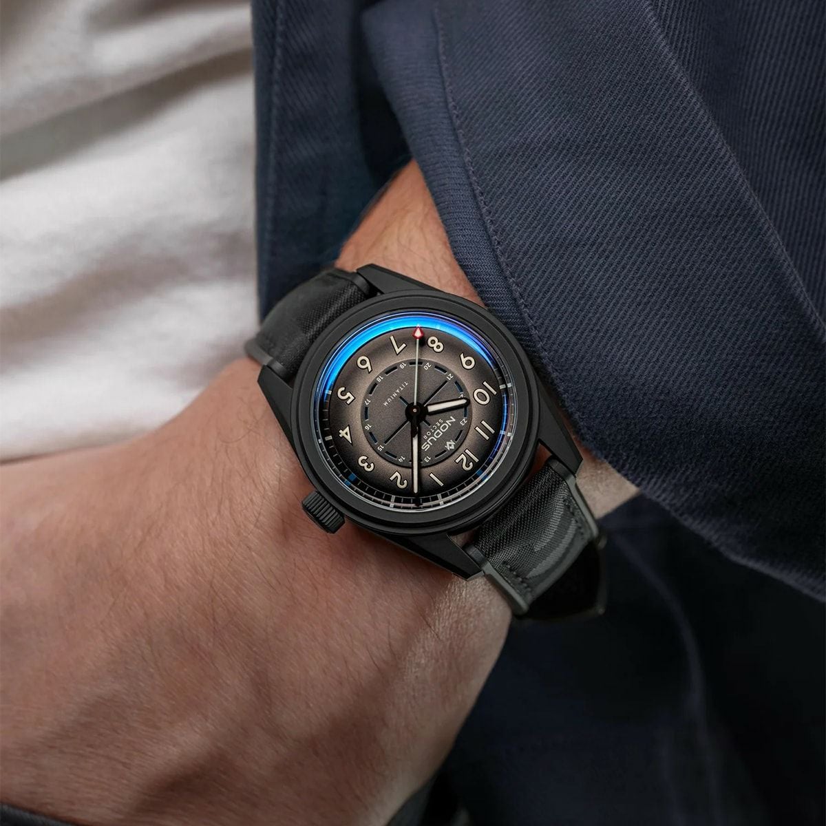 世界75本限定】NODUS Watches / ノダス ウォッチ SECTOR II FIELD