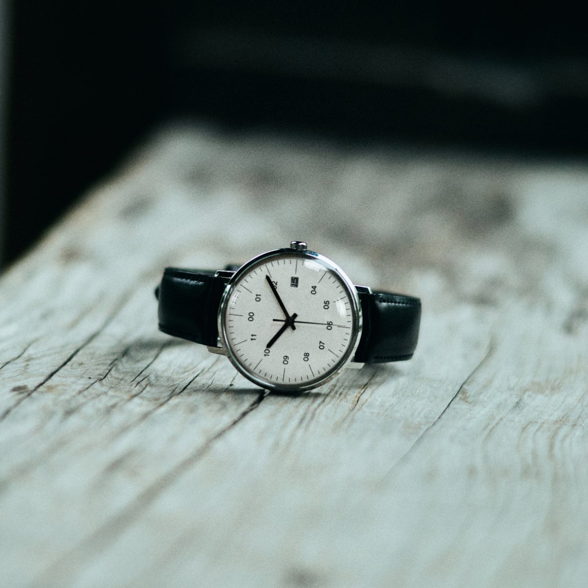 sazare / さざれ SK02-38mm / SS SILVER MIRROR FINISH / WHITE DIAL