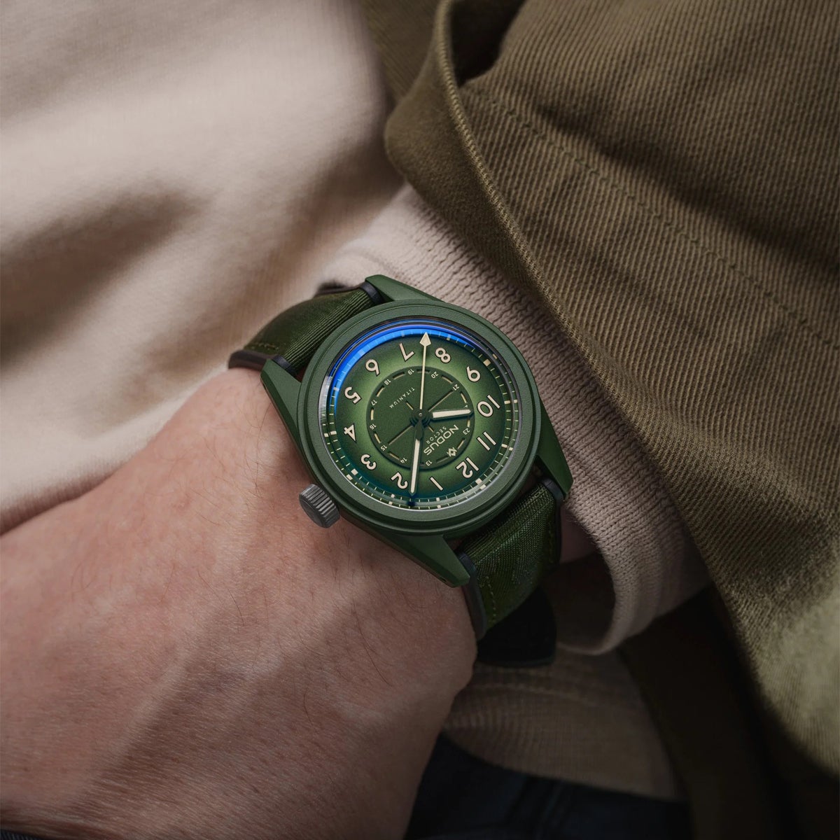 NODUS Watches / ノダス ウォッチ SECTOR II フィールド チタニウム