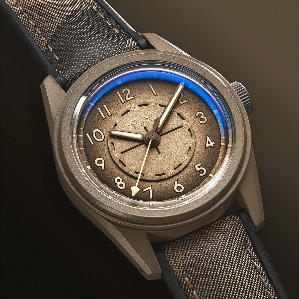 NODUS Watches / ノダス ウォッチ SECTOR II フィールド チタニウム