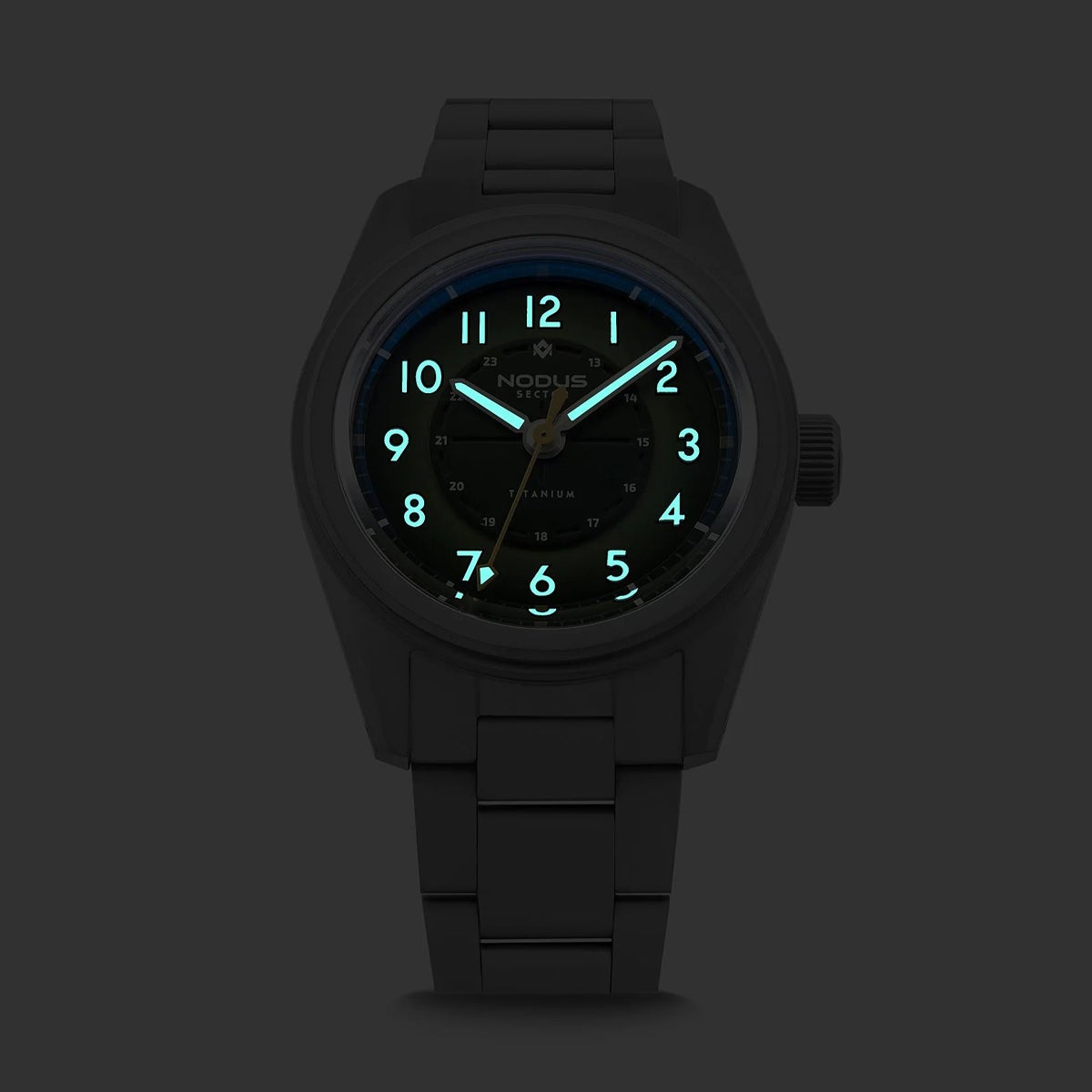 NODUS Watches / ノダス ウォッチ SECTOR II フィールド チタニウム