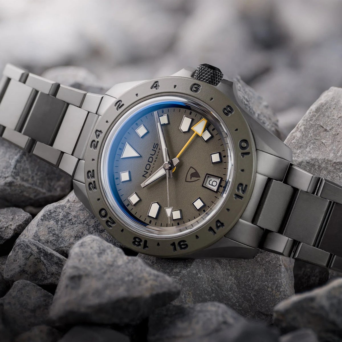 NODUS Watches / ノダス ウォッチ TRAILTREKKER - CLAY メンズ腕時計