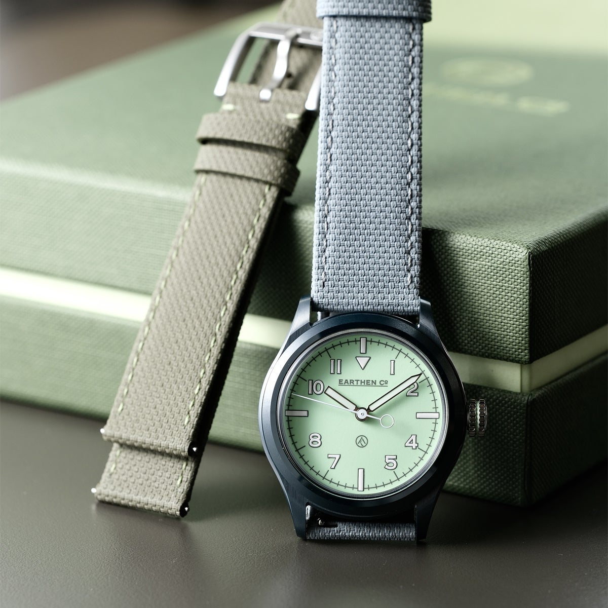 Earthen Co. / アーセン・カンパニー Summit MK2 Glade メンズ腕時計